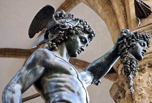 Perseo con la cabeza de Medusa